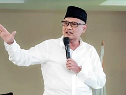 “Dunia Udah Dekat Kiamat!” Sindiran Menohok Saiful Mujani Usai Menteri Haji Gus Irfan Angkat 2 Anaknya Jadi Tenaga Ahli